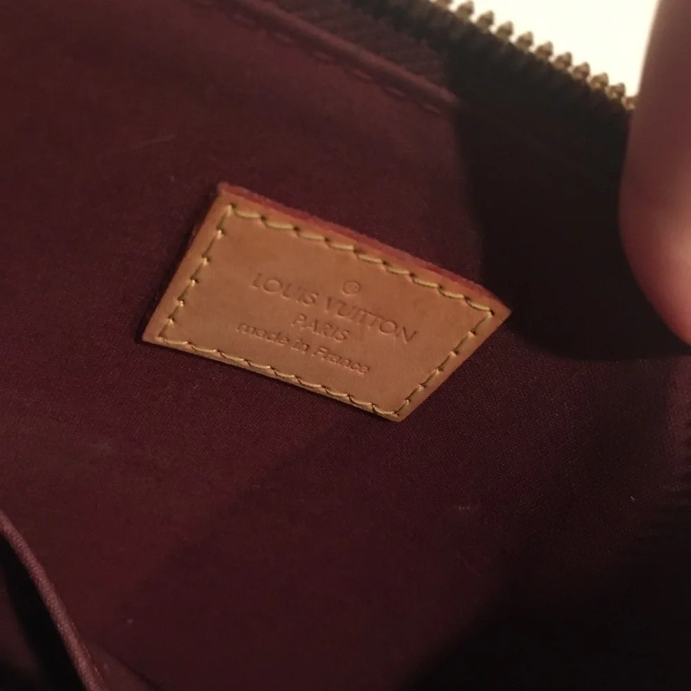 Louis Vuitton Alma pm rouge fauviste. Excellent